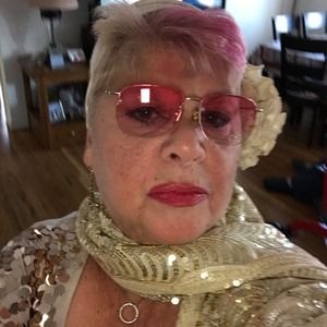 Meet your Posher, Rosemarie